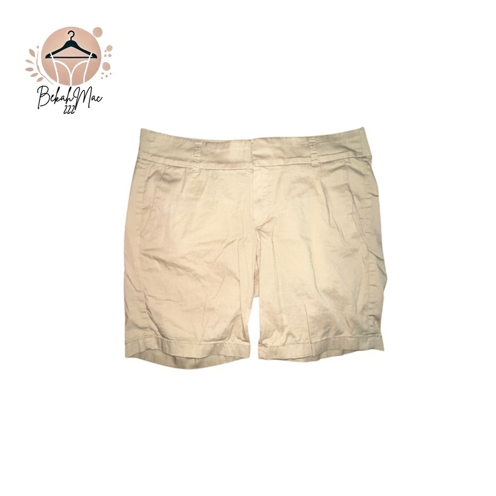 J. Crew Khaki Shorts, Size 8: Casual Comfort for Warm Days